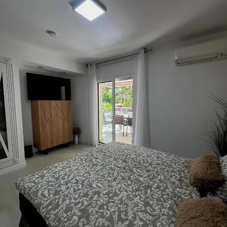 Apartamento Leoni 1 Linea