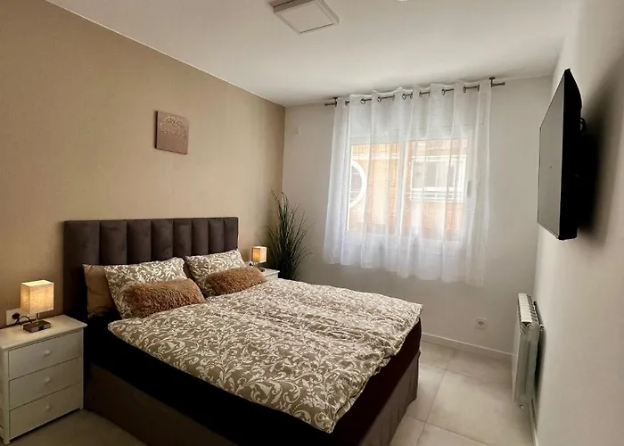 Leoni 1 Linea Apartamento *
